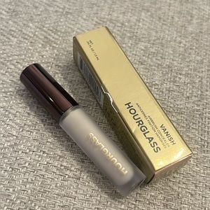 Hourglass Vanish Airbrush Concealer 1.3ml
